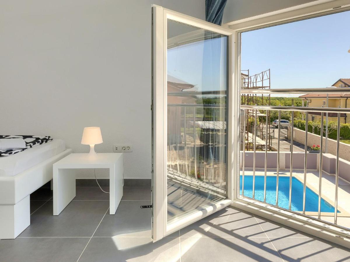 Holiday Home Villa Gocci By Interhome Kmeti Luaran gambar
