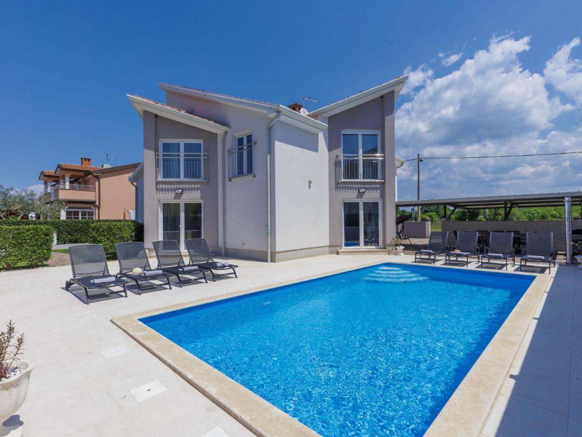 Holiday Home Villa Gocci By Interhome Kmeti Luaran gambar