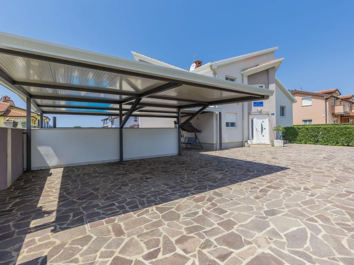 Holiday Home Villa Gocci By Interhome Kmeti Luaran gambar
